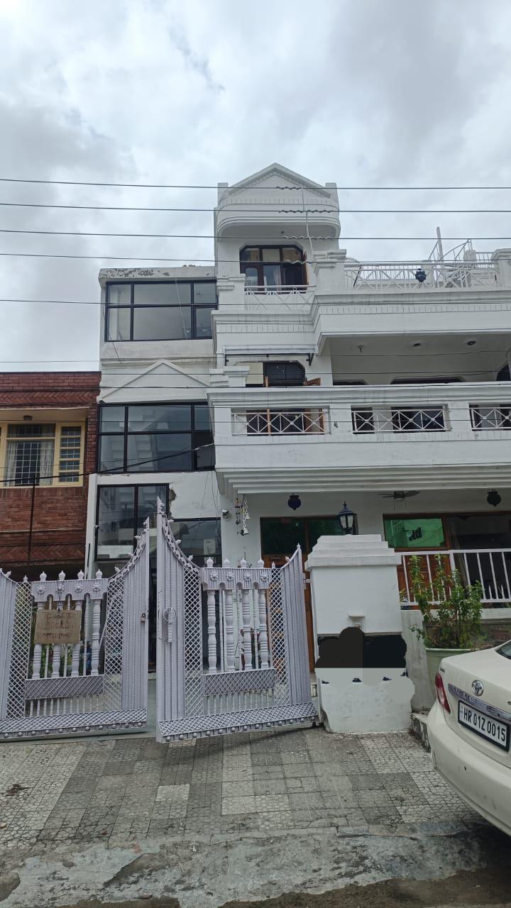1 Room with Kitchen Semi Furnished House