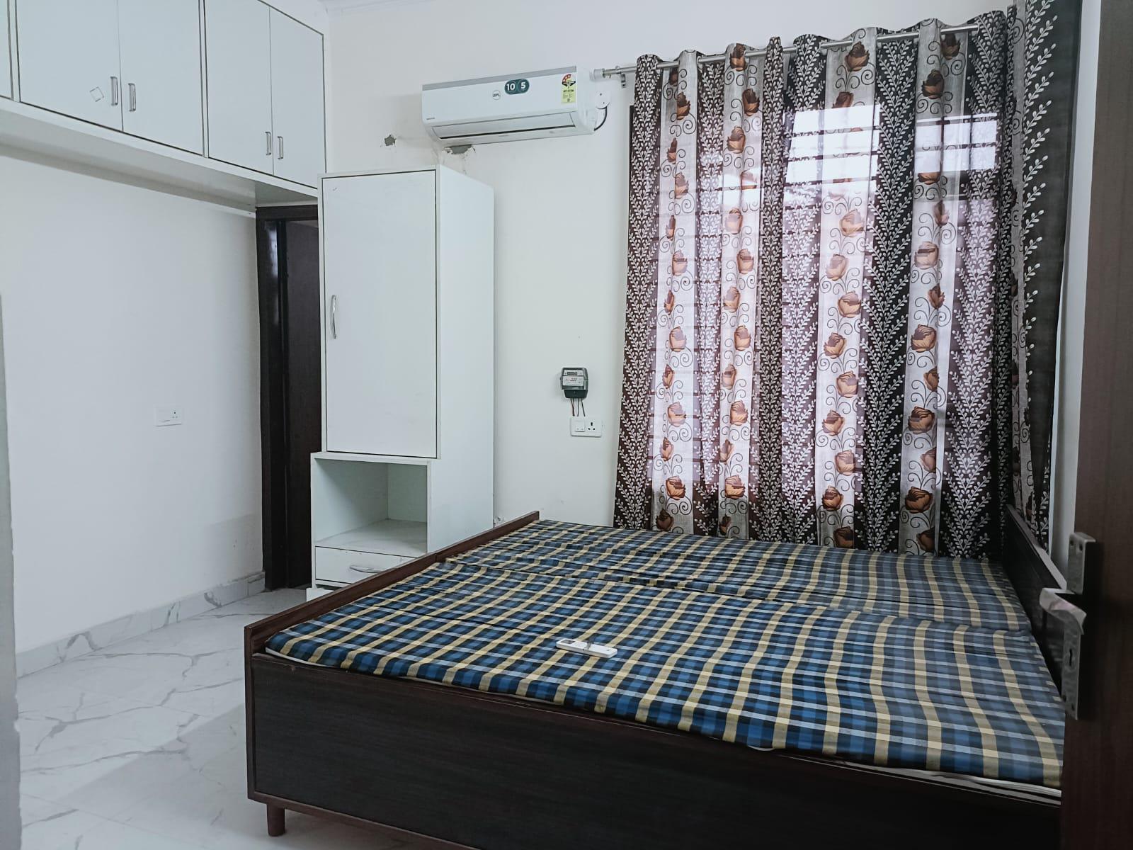 PG for Boys in darpan greens flats, Kharar