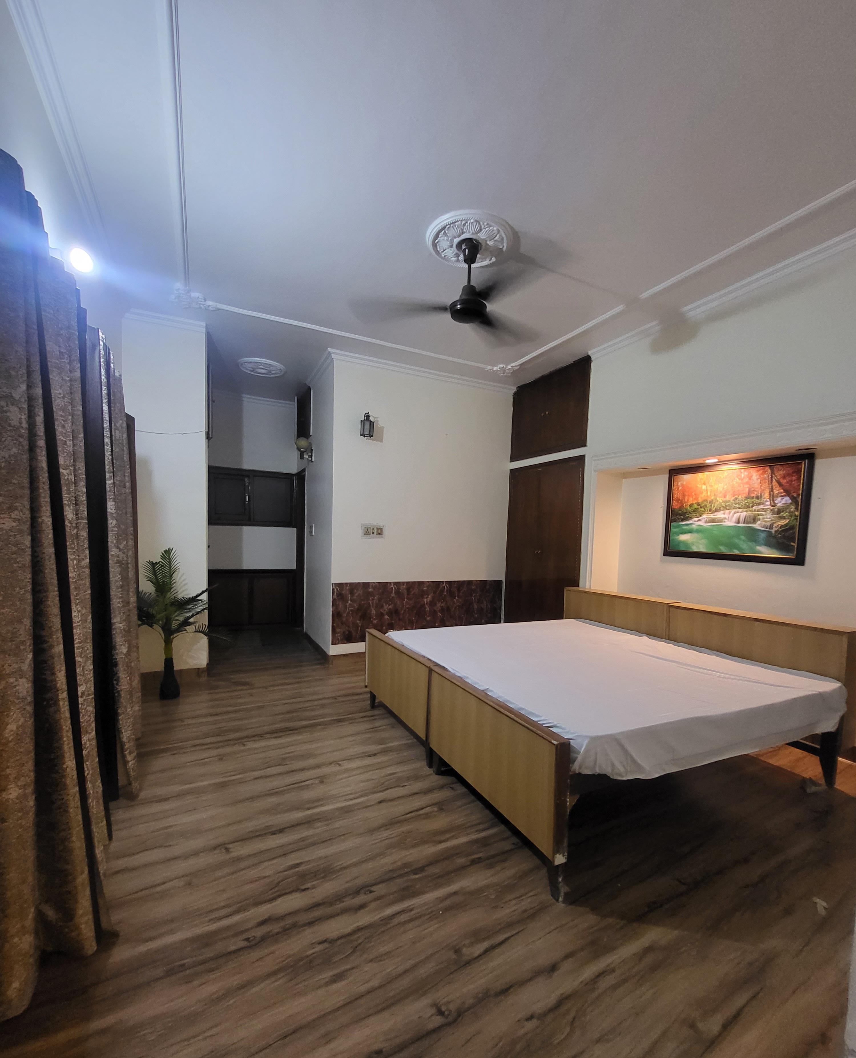 Room for rent