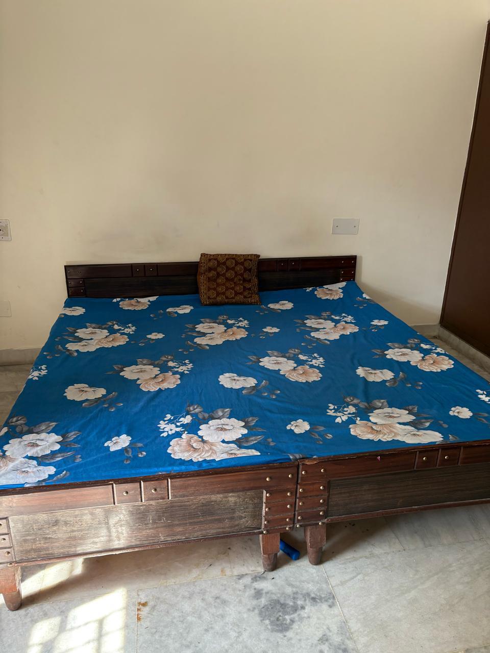 1 Room with Kitchen Fully Furnished House