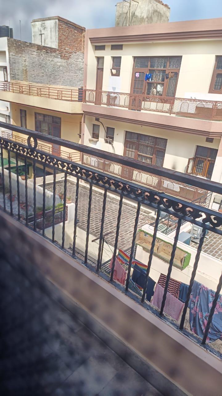 2 Room with Kitchen Unfurnished House