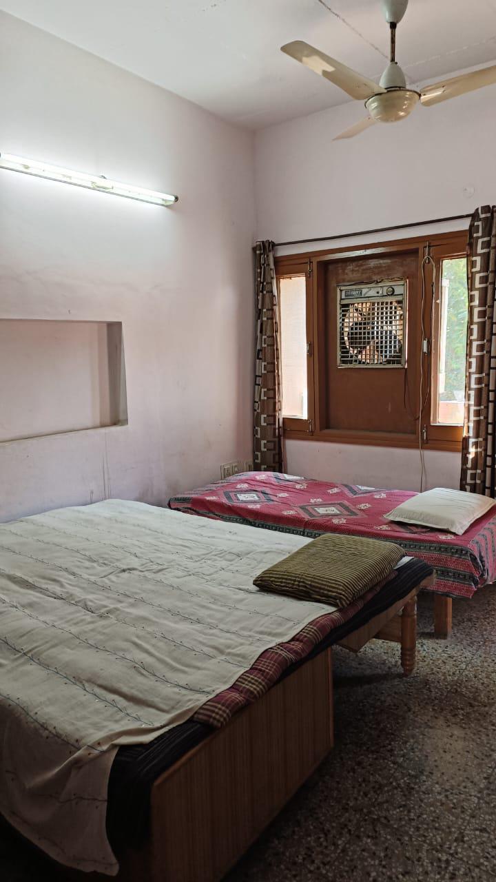 1 Room with Kitchen Semi Furnished House