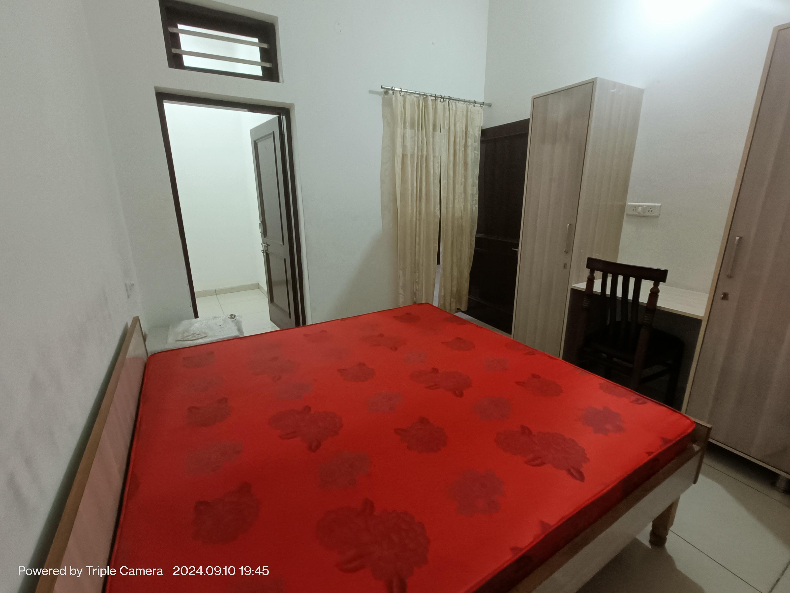 Room for rent