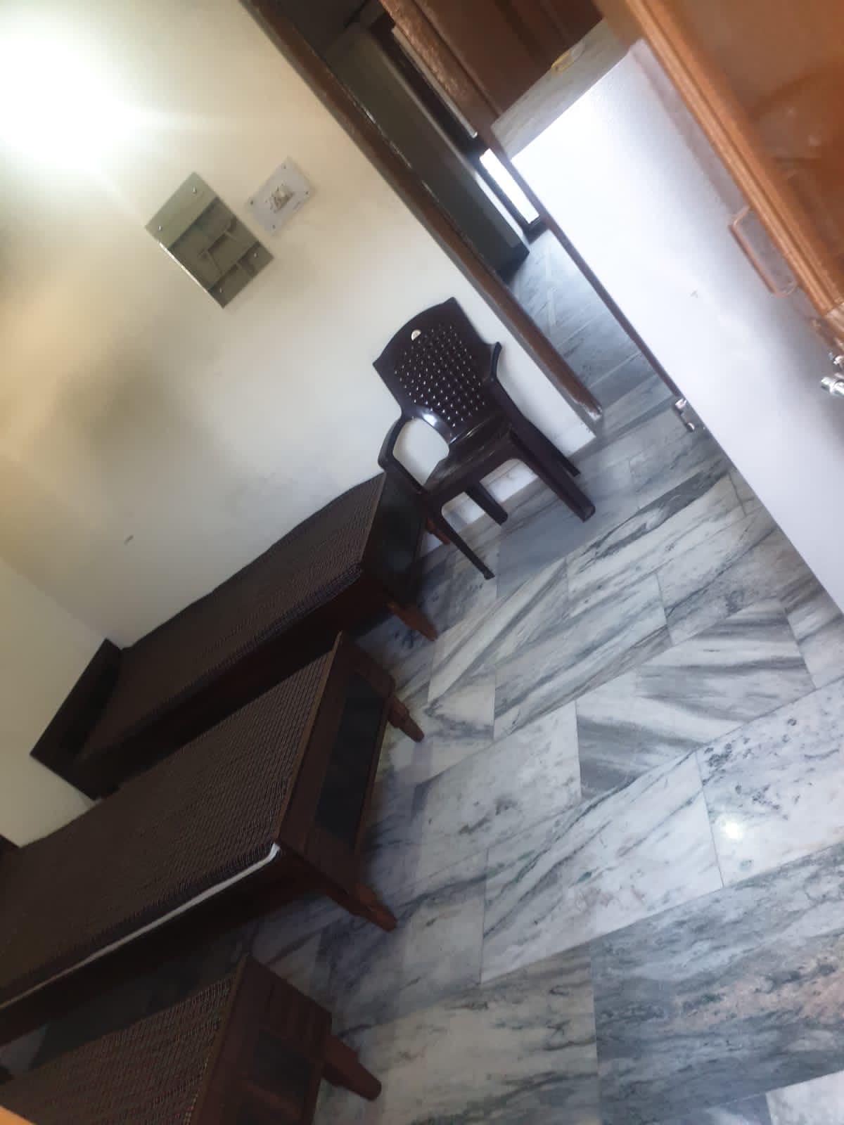 4+ BHK Semi Furnished House