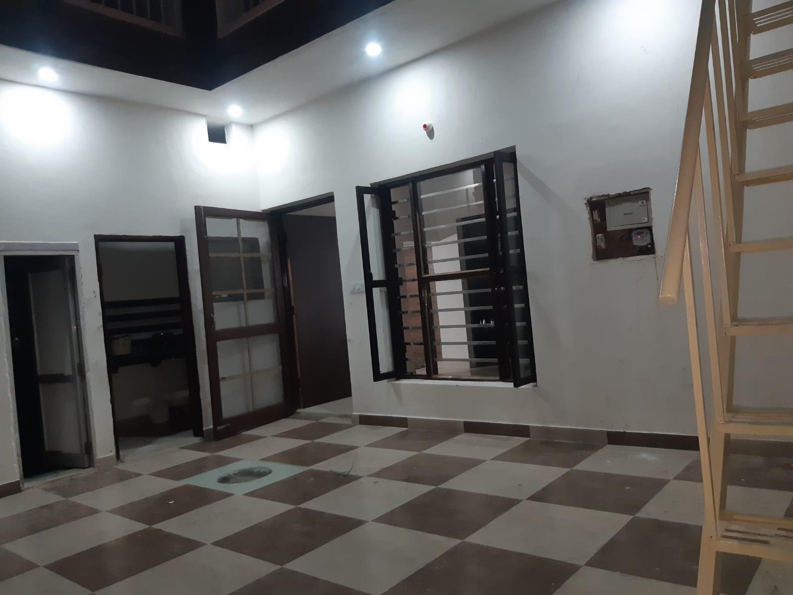 PG for Girls in Landra Road, Kharar