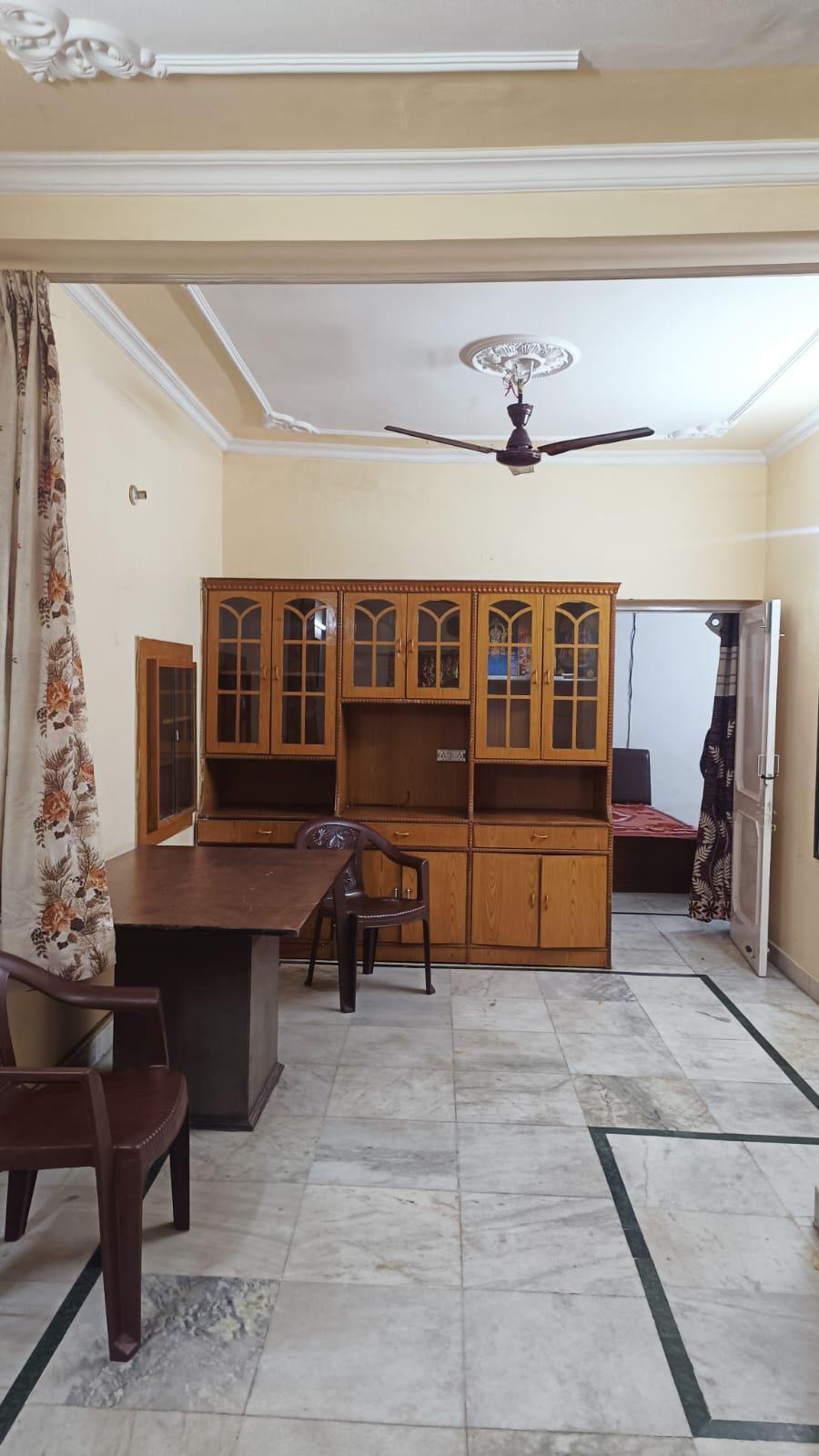 Room for rent