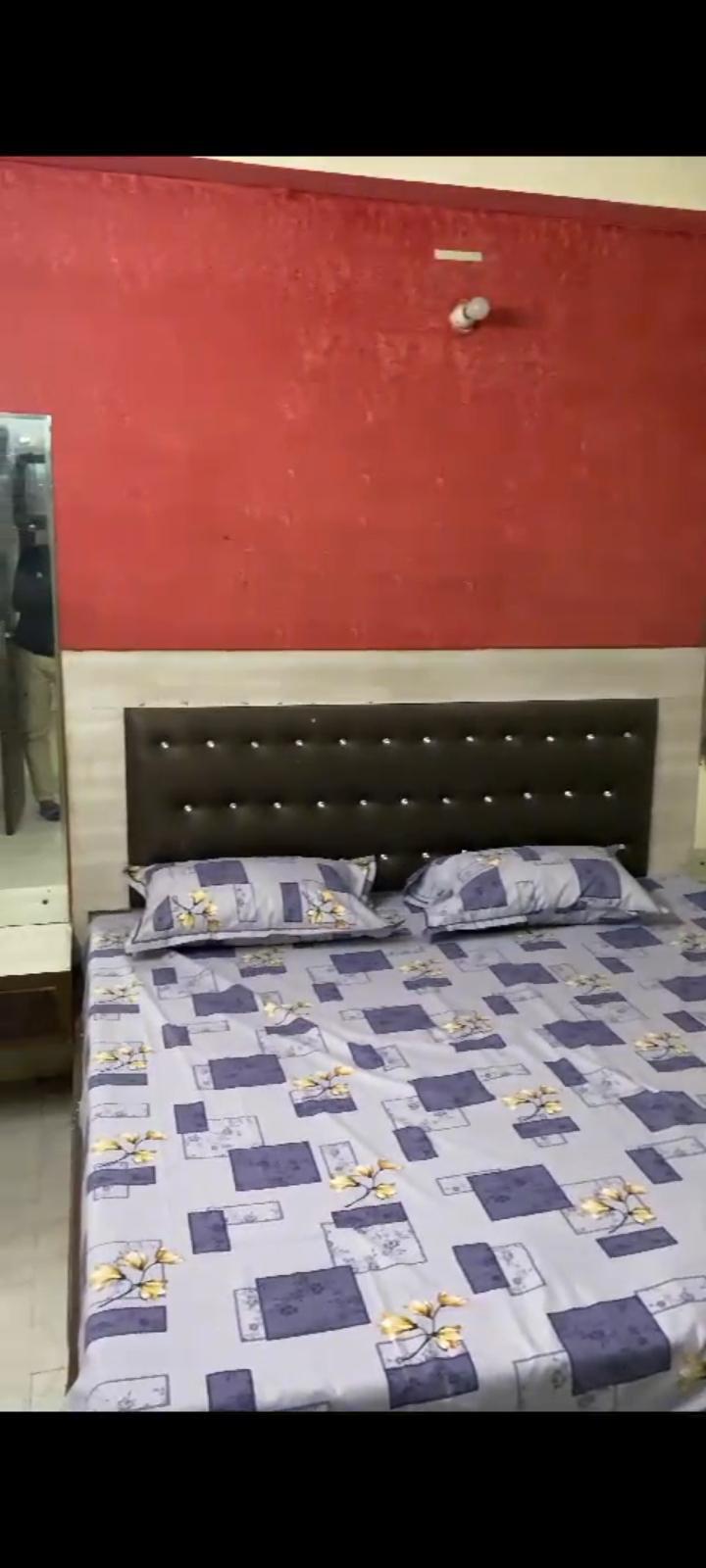 1 Room with Kitchen Fully Furnished House