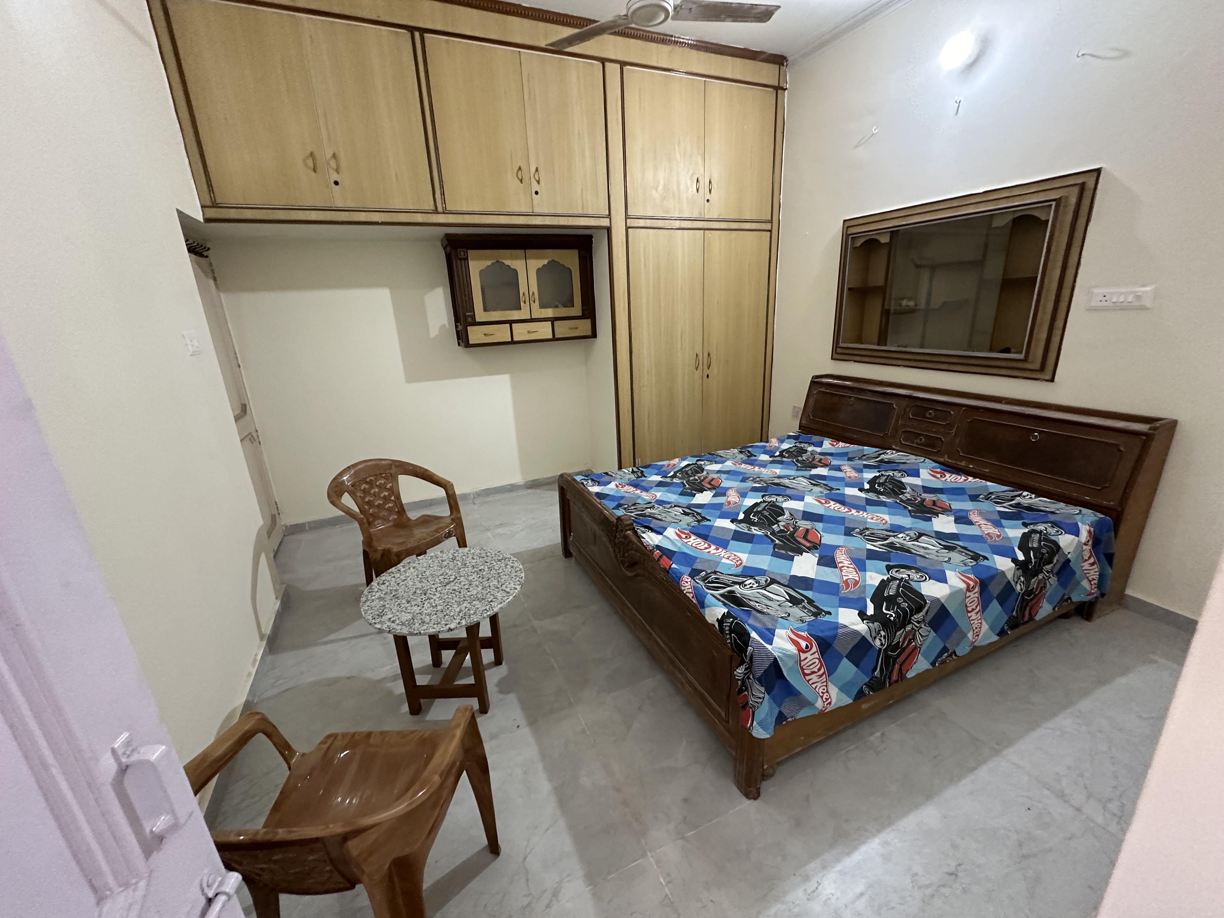Room for rent