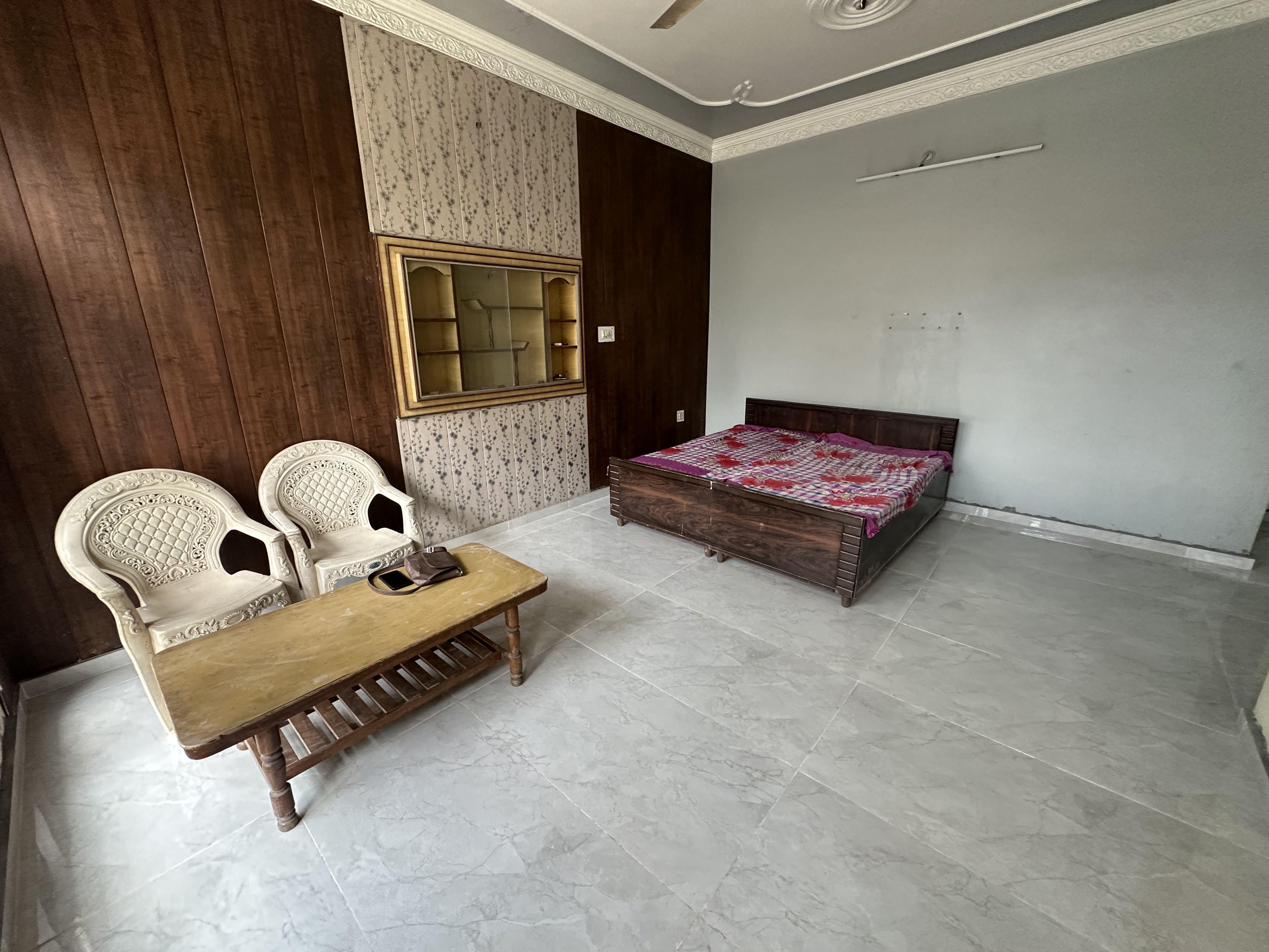 Room for rent