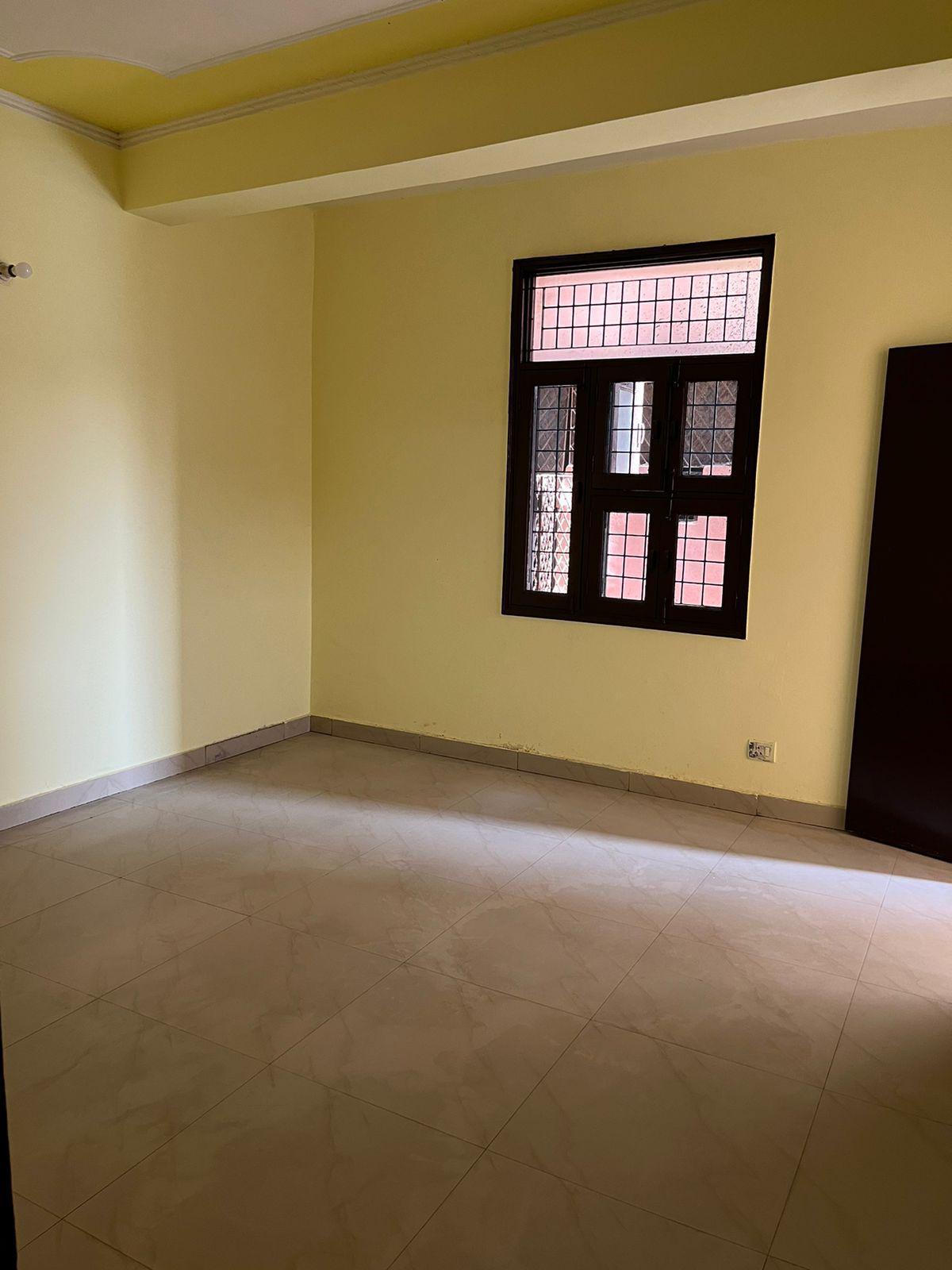 2 Room with Kitchen Unfurnished House