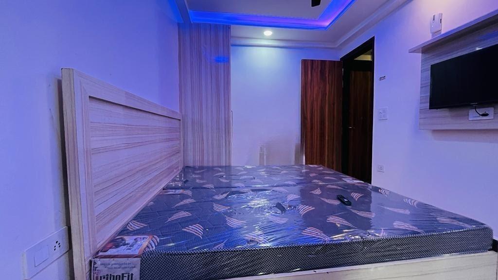 1 Room with Kitchen Fully Furnished House