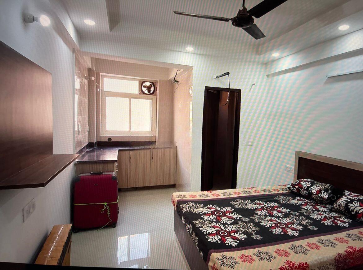 1 Room with Kitchen Fully Furnished House