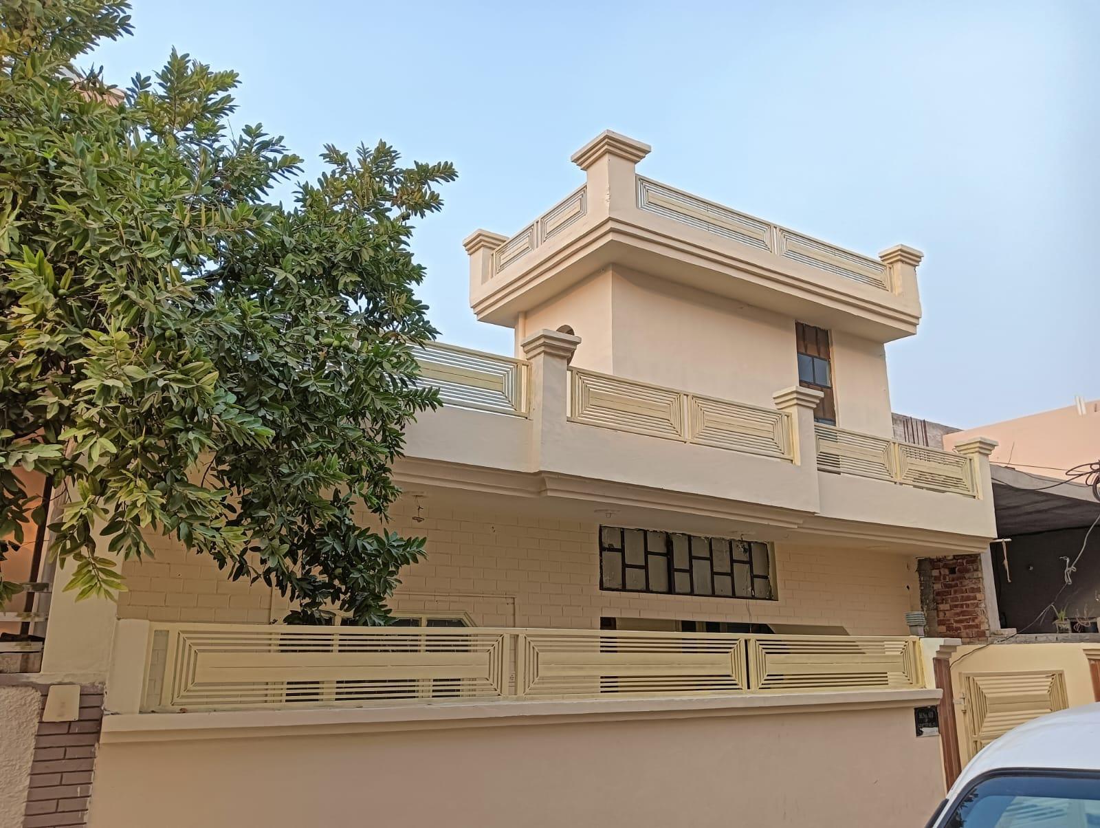 3BHK Semi Furnished House
