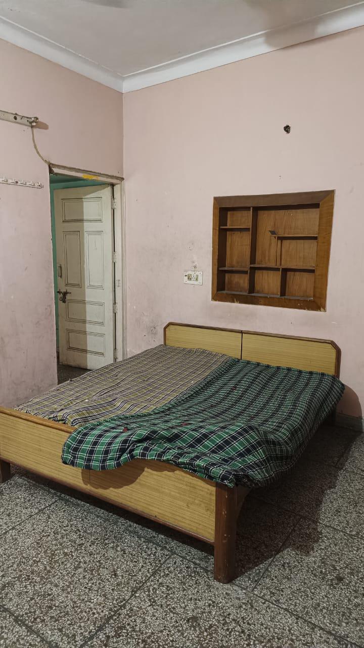 3BHK Semi Furnished House