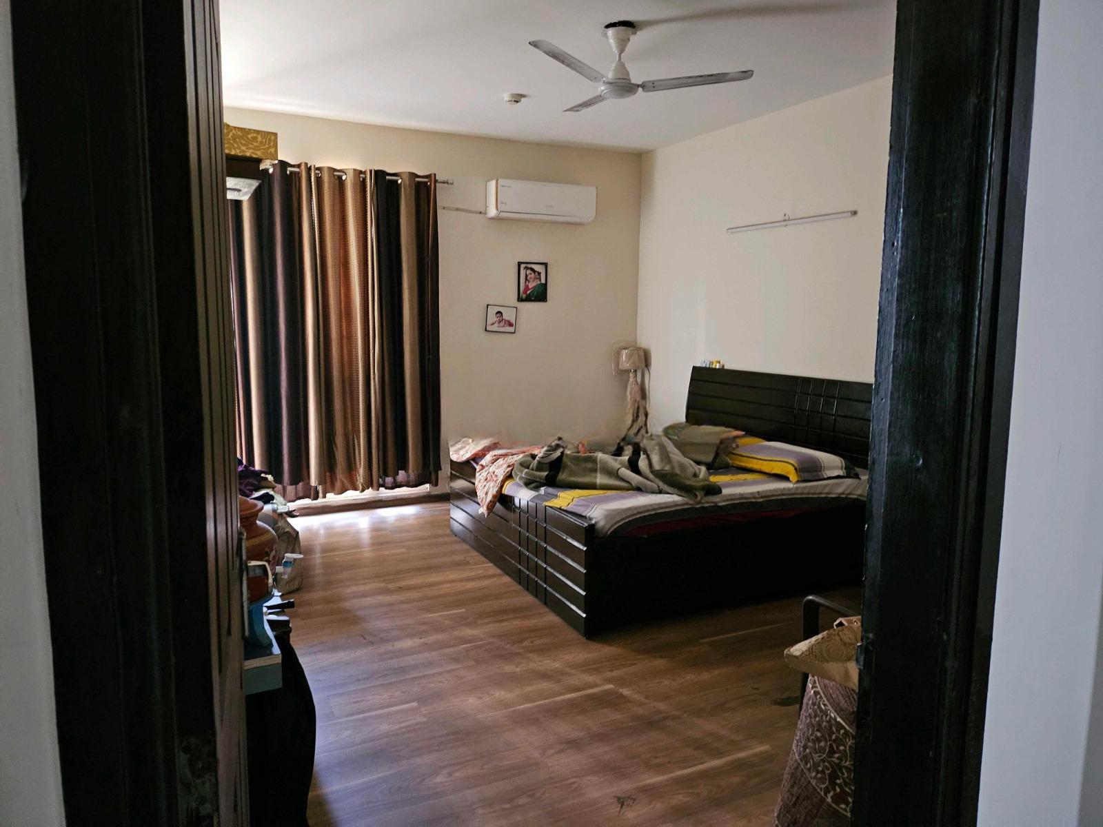 3BHK Semi Furnished House