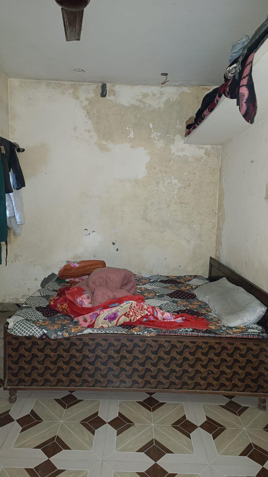 1 Room with Kitchen Semi Furnished House