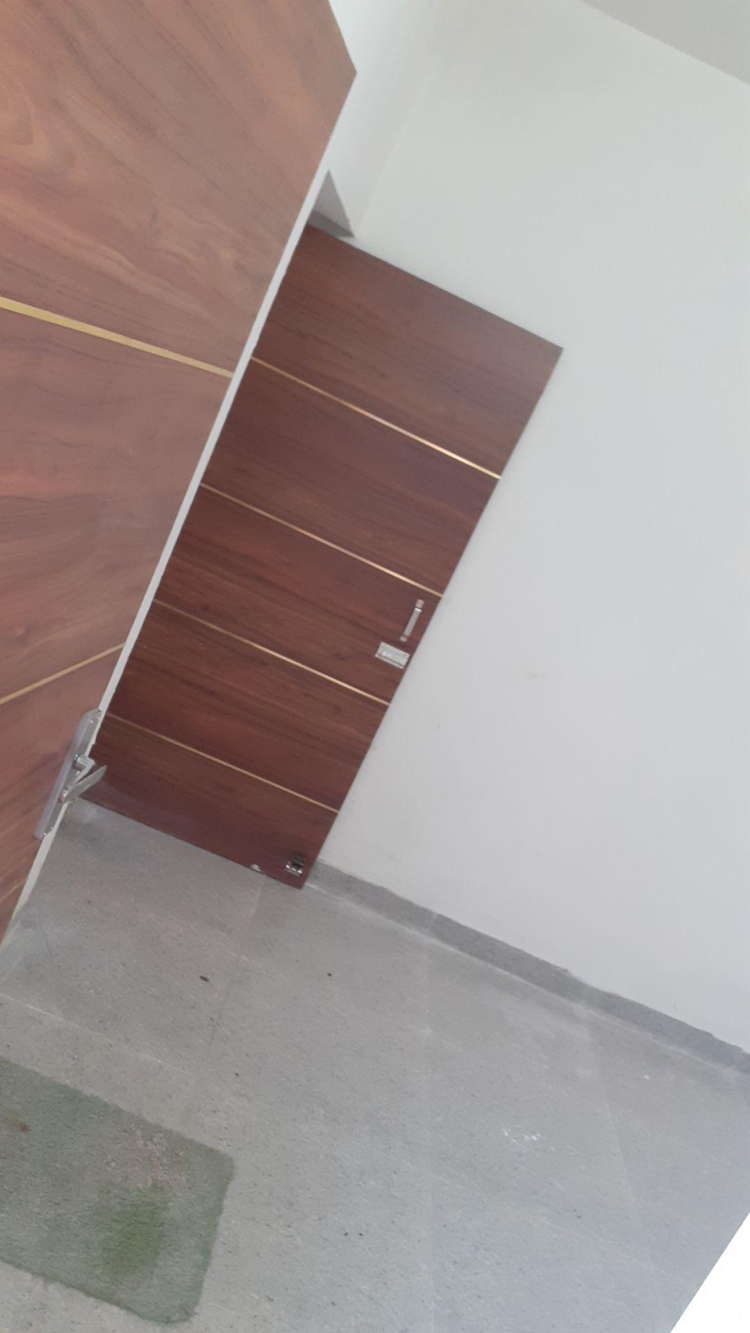 1BHK Semi Furnished Flat
