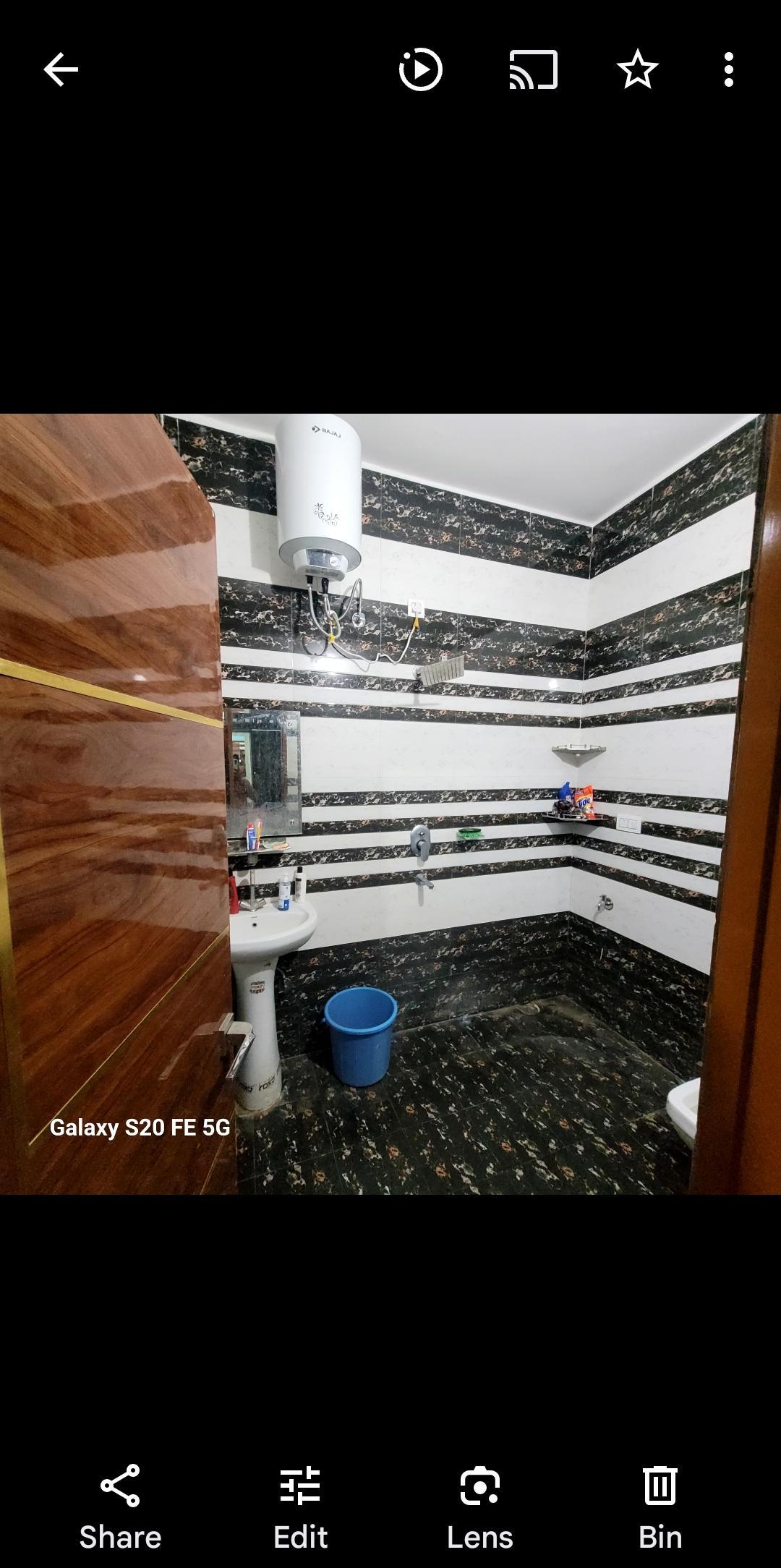 Room for rent