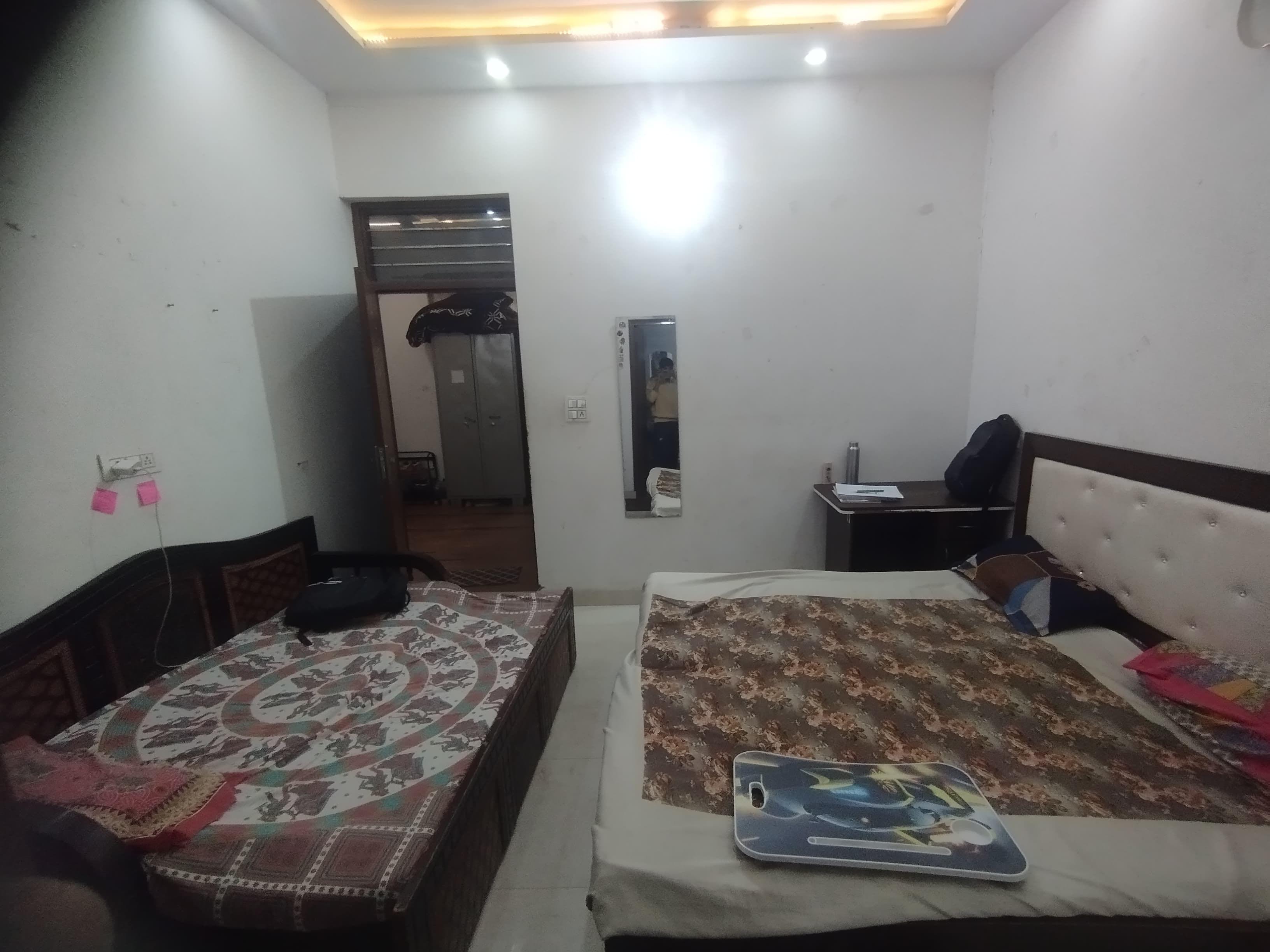 1BHK Semi Furnished House