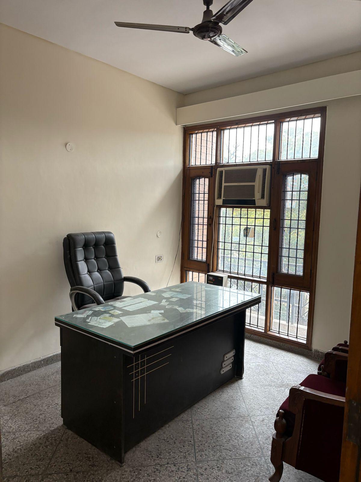 2 Room with Kitchen Unfurnished House