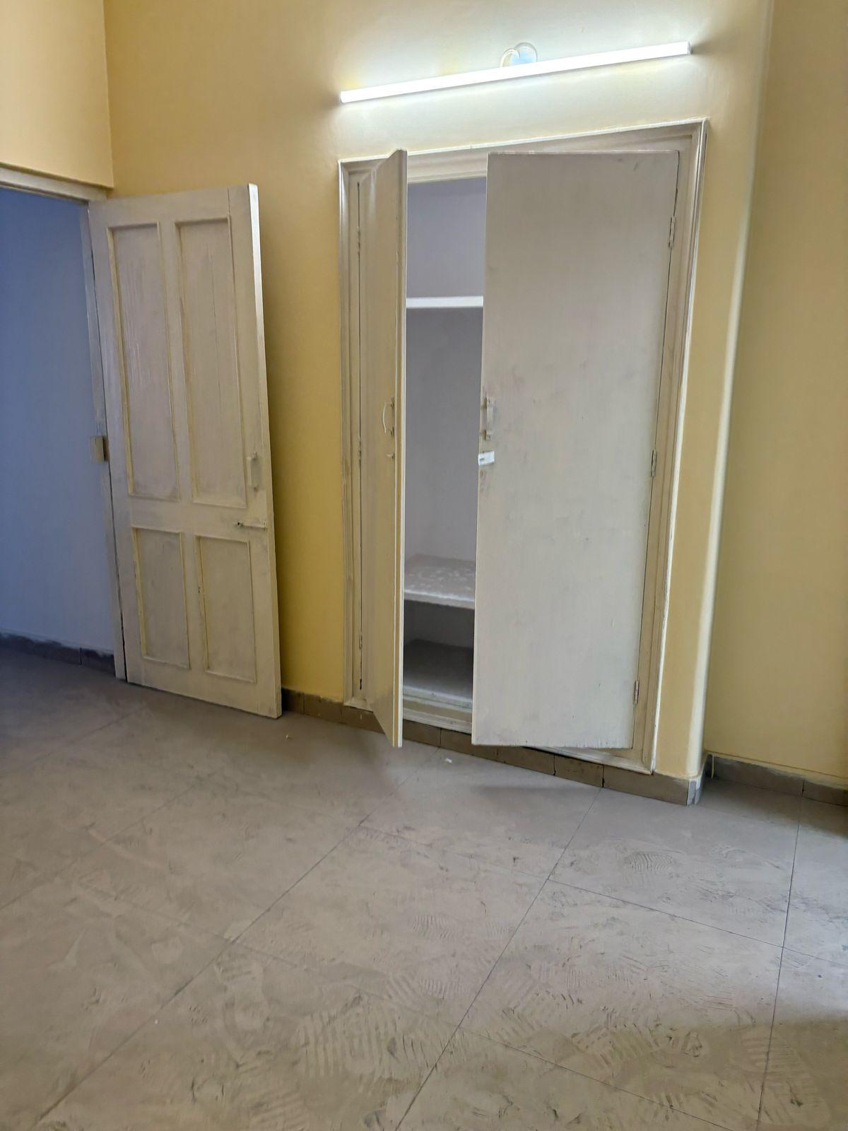 4+ BHK House for Rent