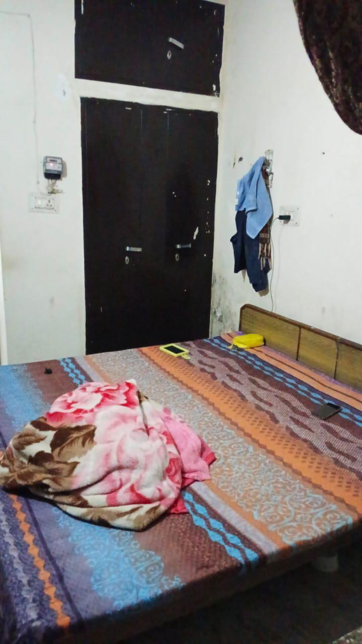 1 Room with Kitchen Unfurnished House