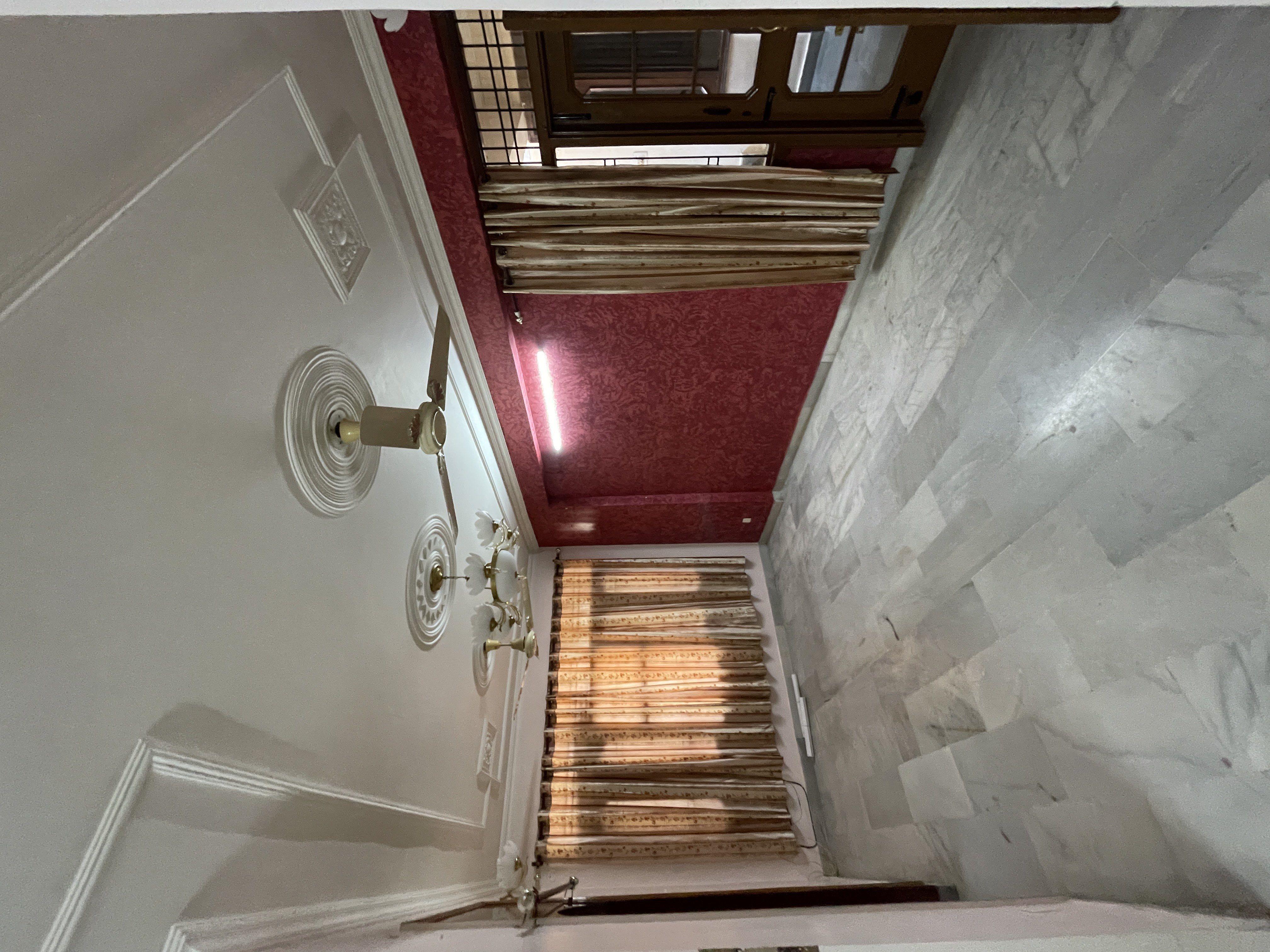 3BHK Semi Furnished Flat