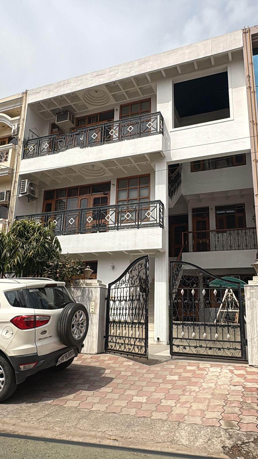 1BHK Semi Furnished House