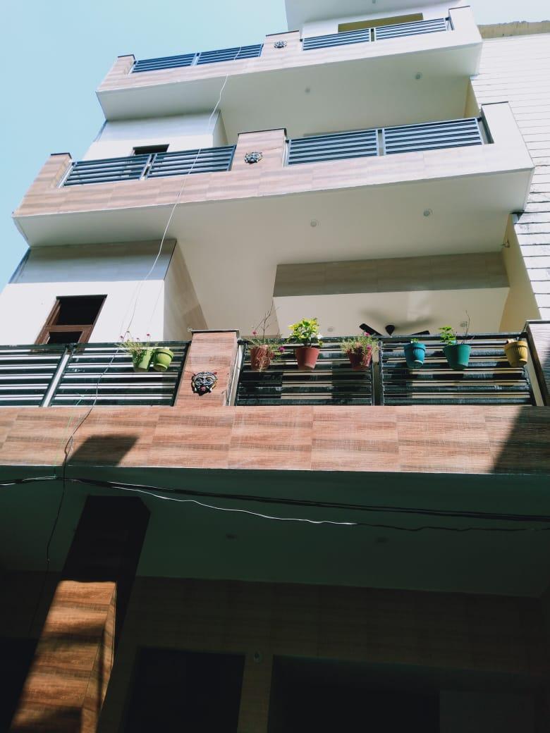 1 Room with Kitchen Semi Furnished House