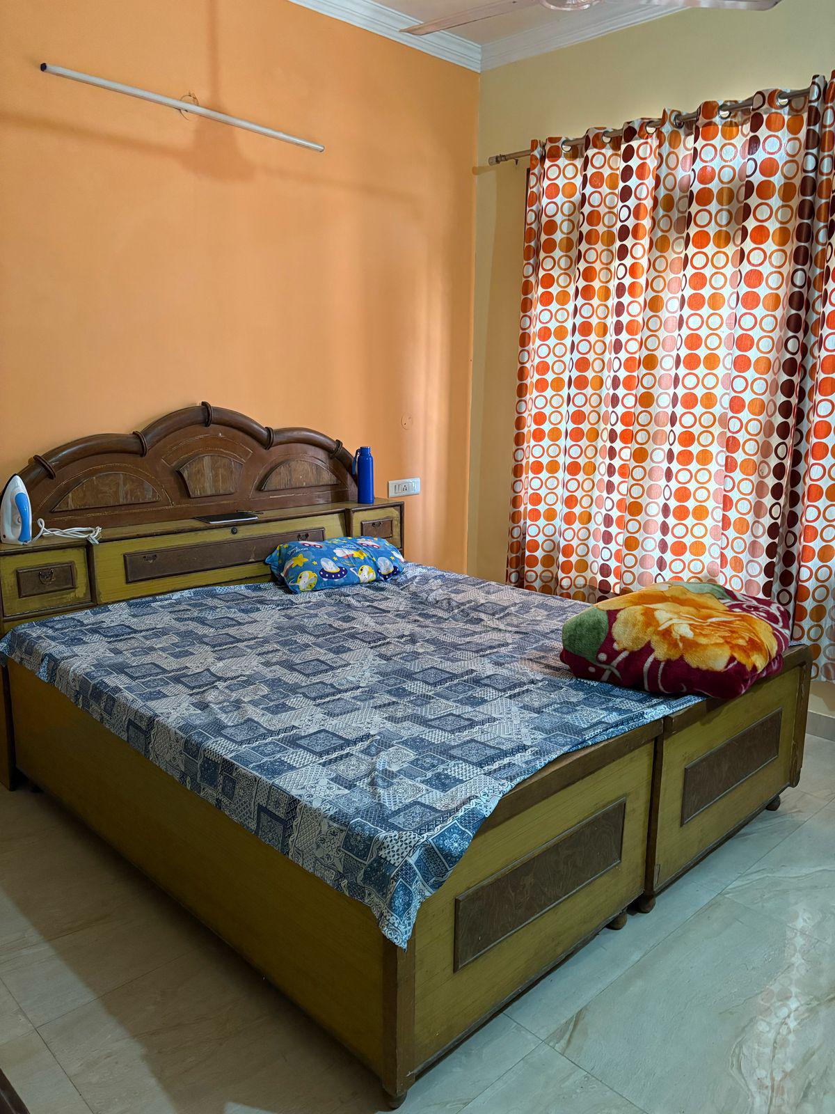 PG for Girls in Golden Enclave, Zirakpur