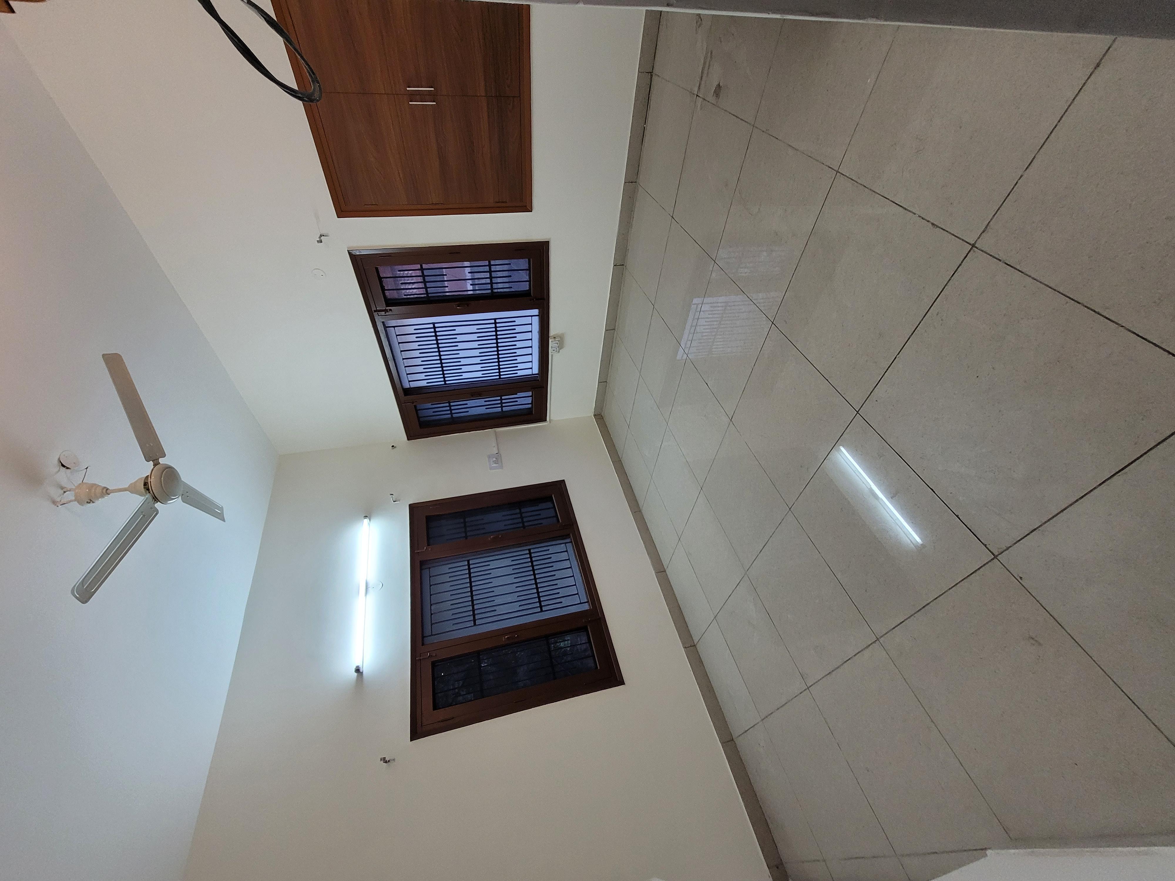 2BHK Unfurnished Flat
