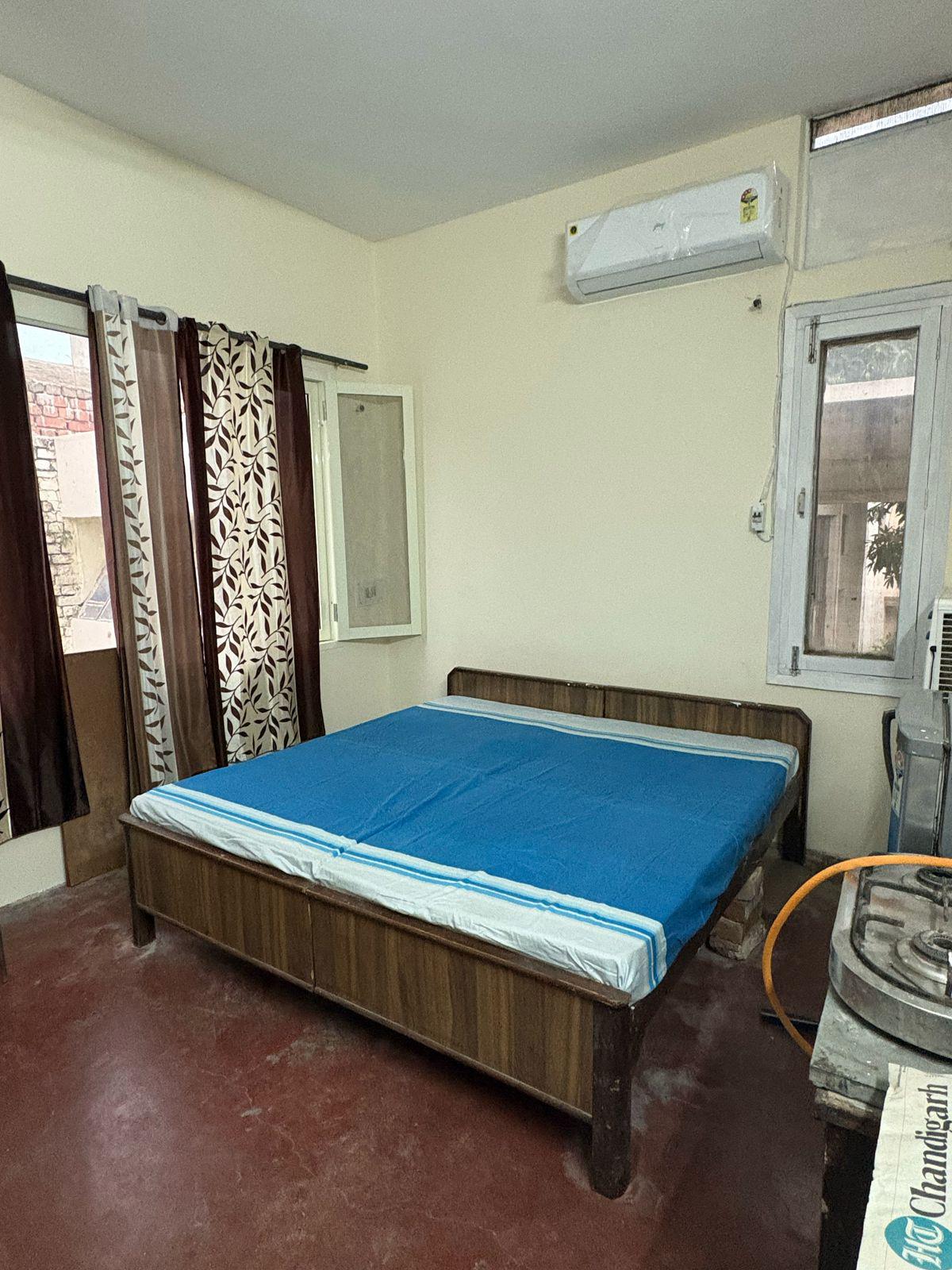 PG for Girls in Sector 21, Chandigarh