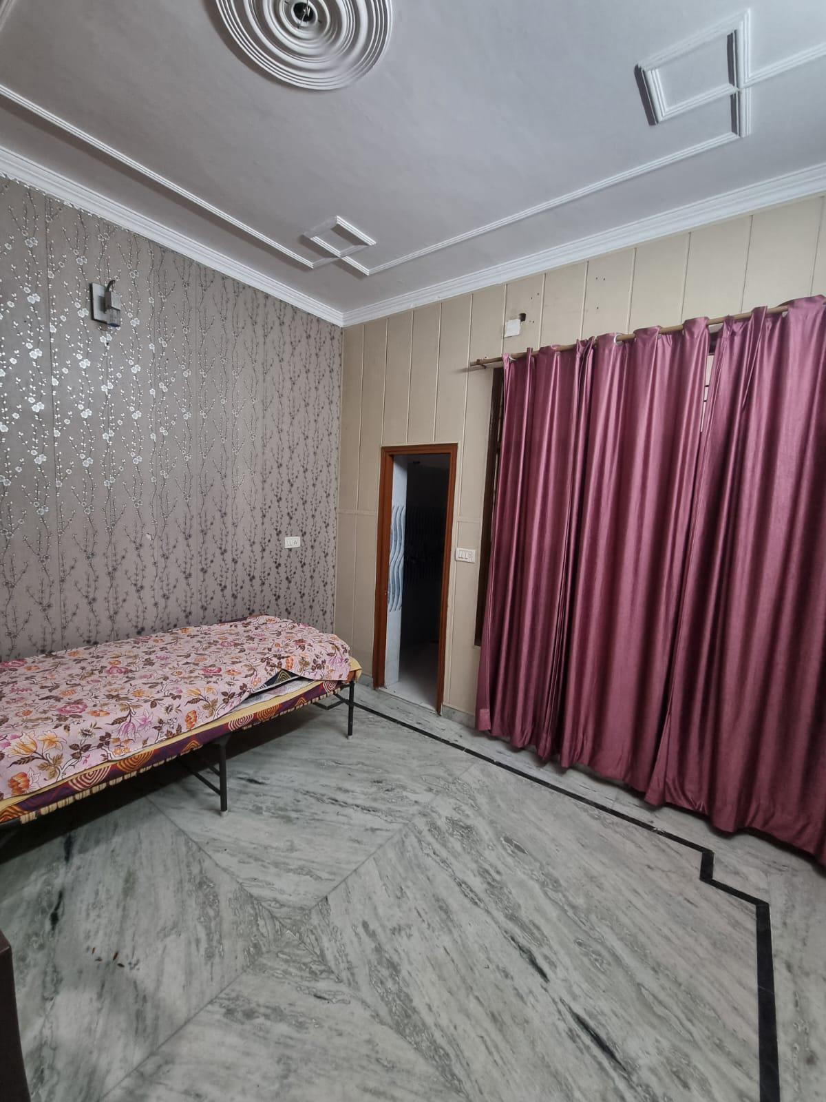 Room for rent