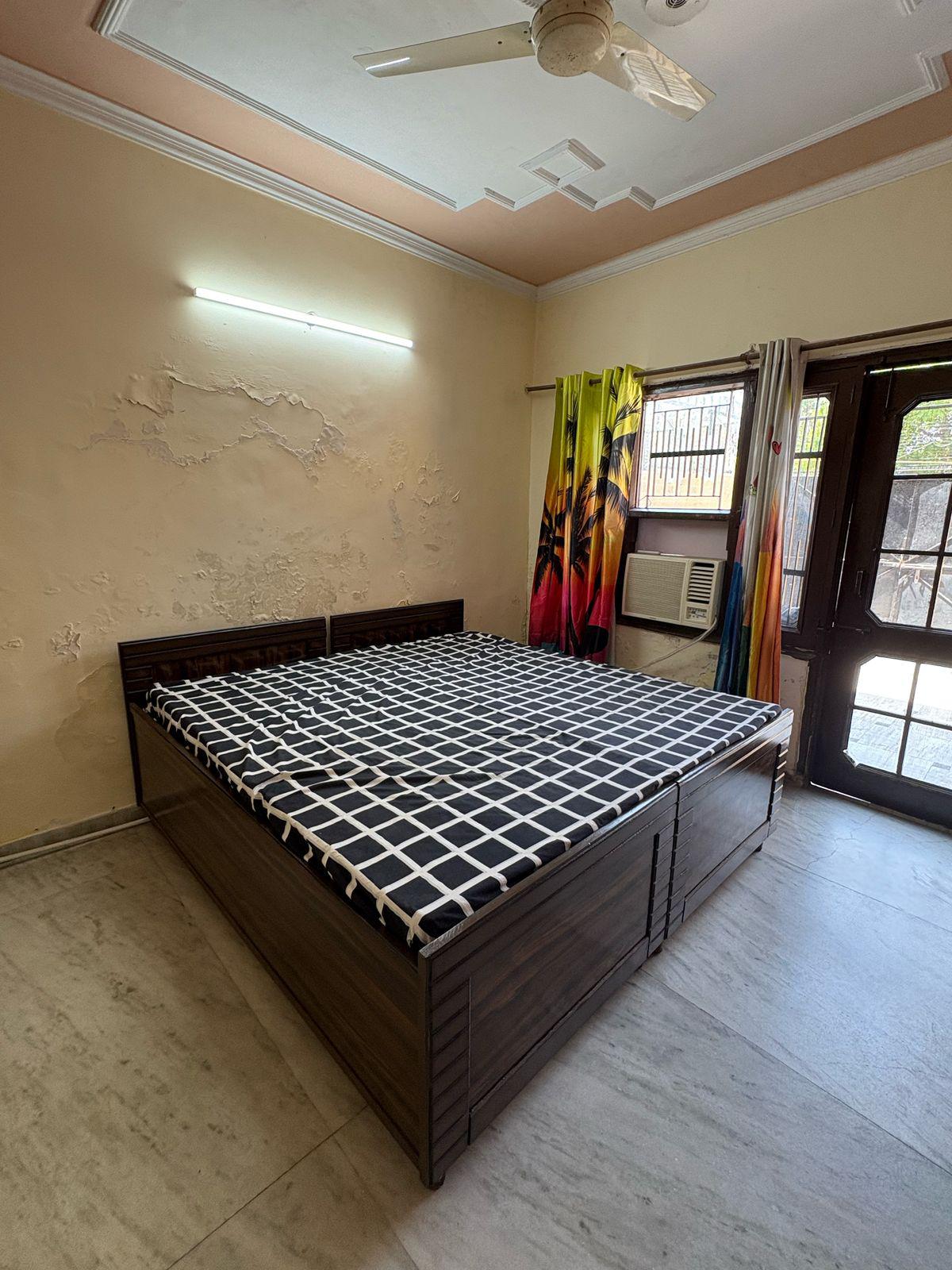 1 Room with Kitchen Fully Furnished House