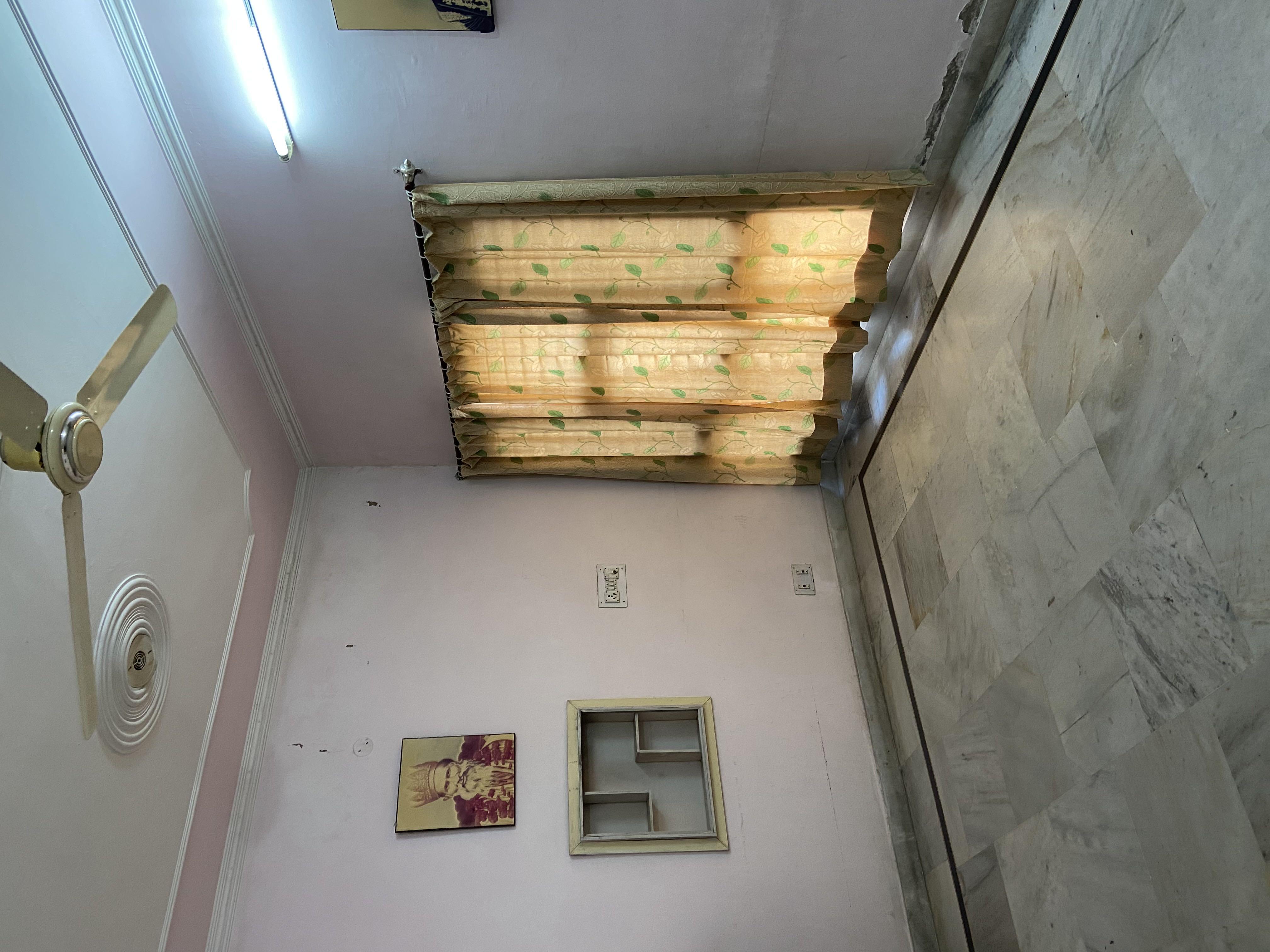 1 Room with Kitchen Unfurnished House