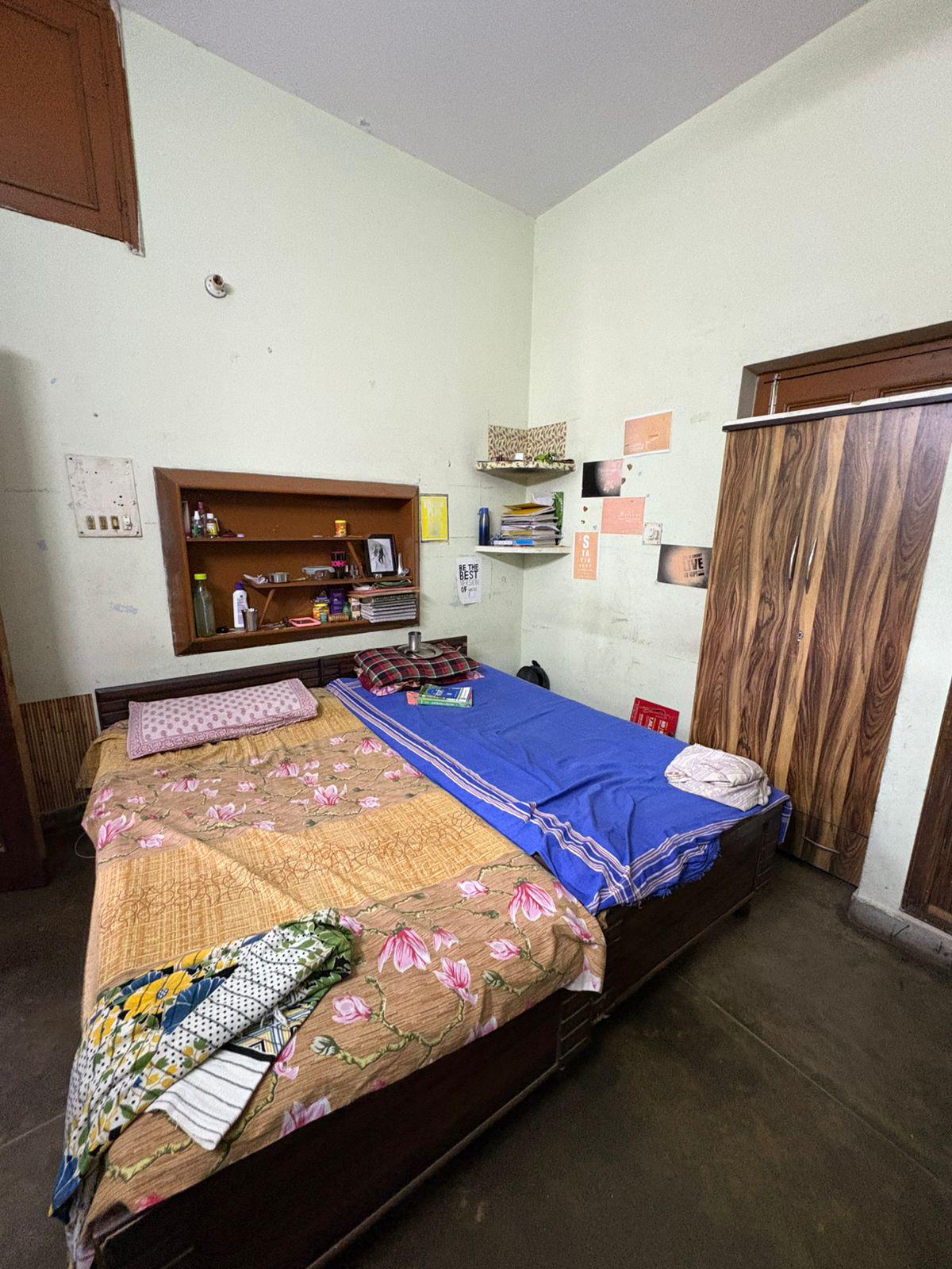 PG for Girls in Sector 15-A, Chandigarh