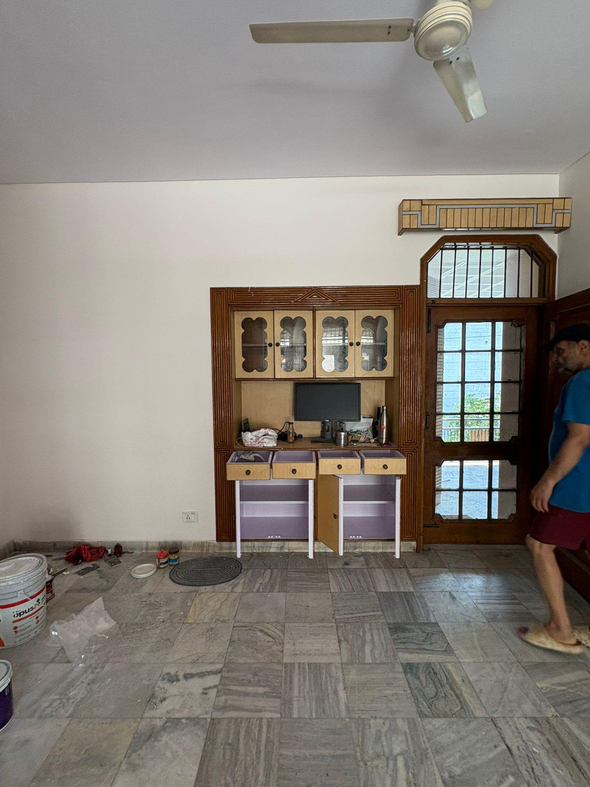 1BHK Unfurnished House