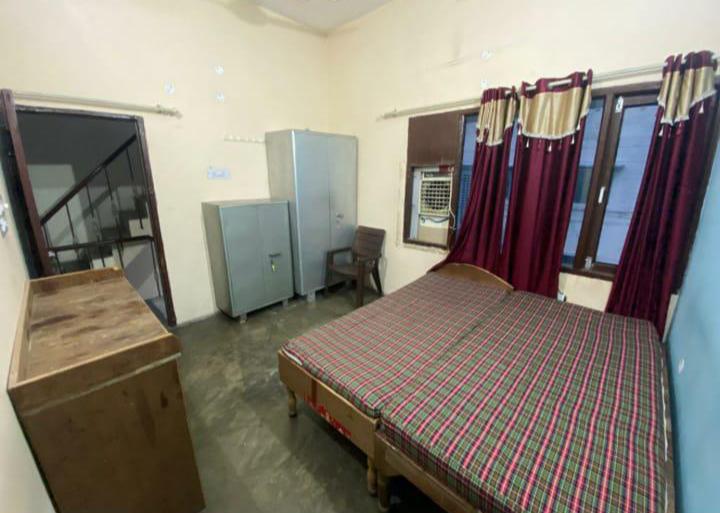 1 Room with Kitchen Fully Furnished House