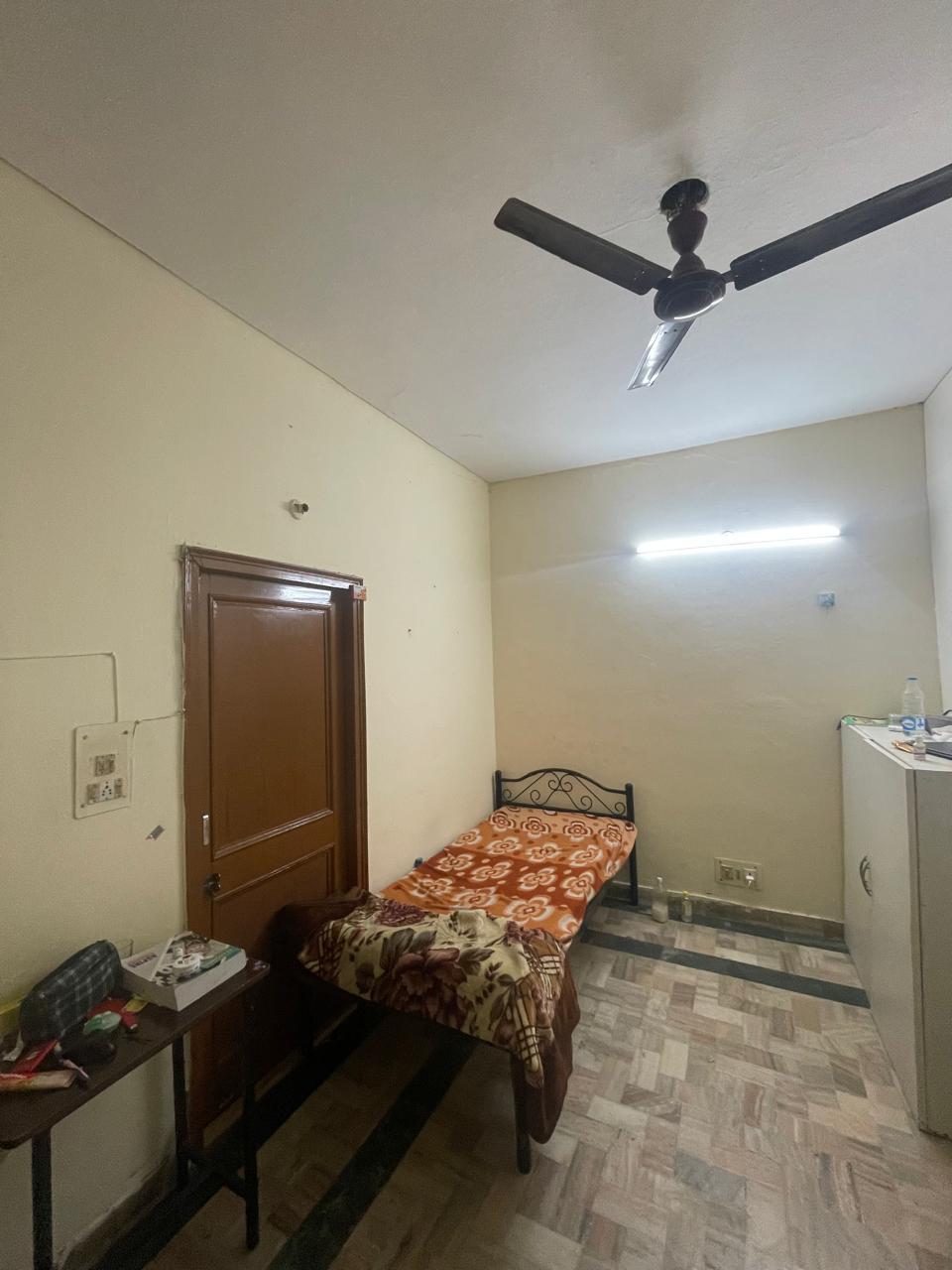 Room for rent