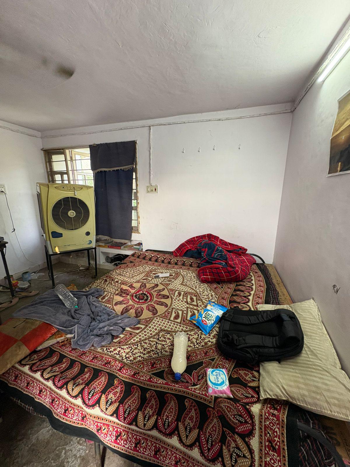1 Room with Kitchen Fully Furnished House