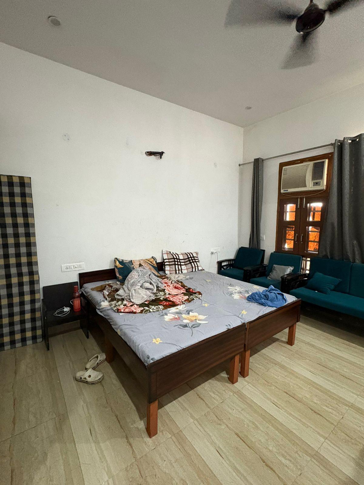 Room for rent