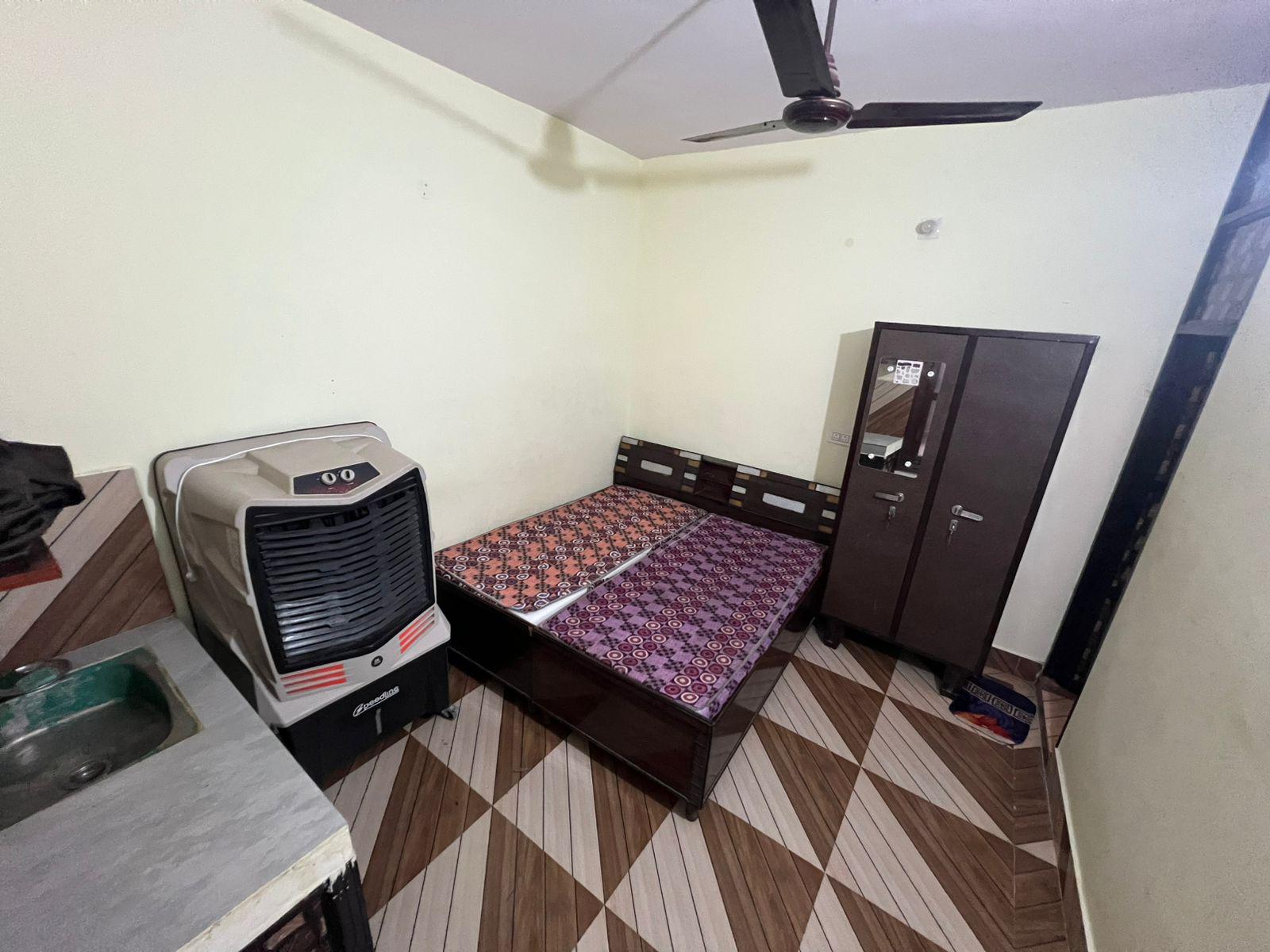 Room for rent