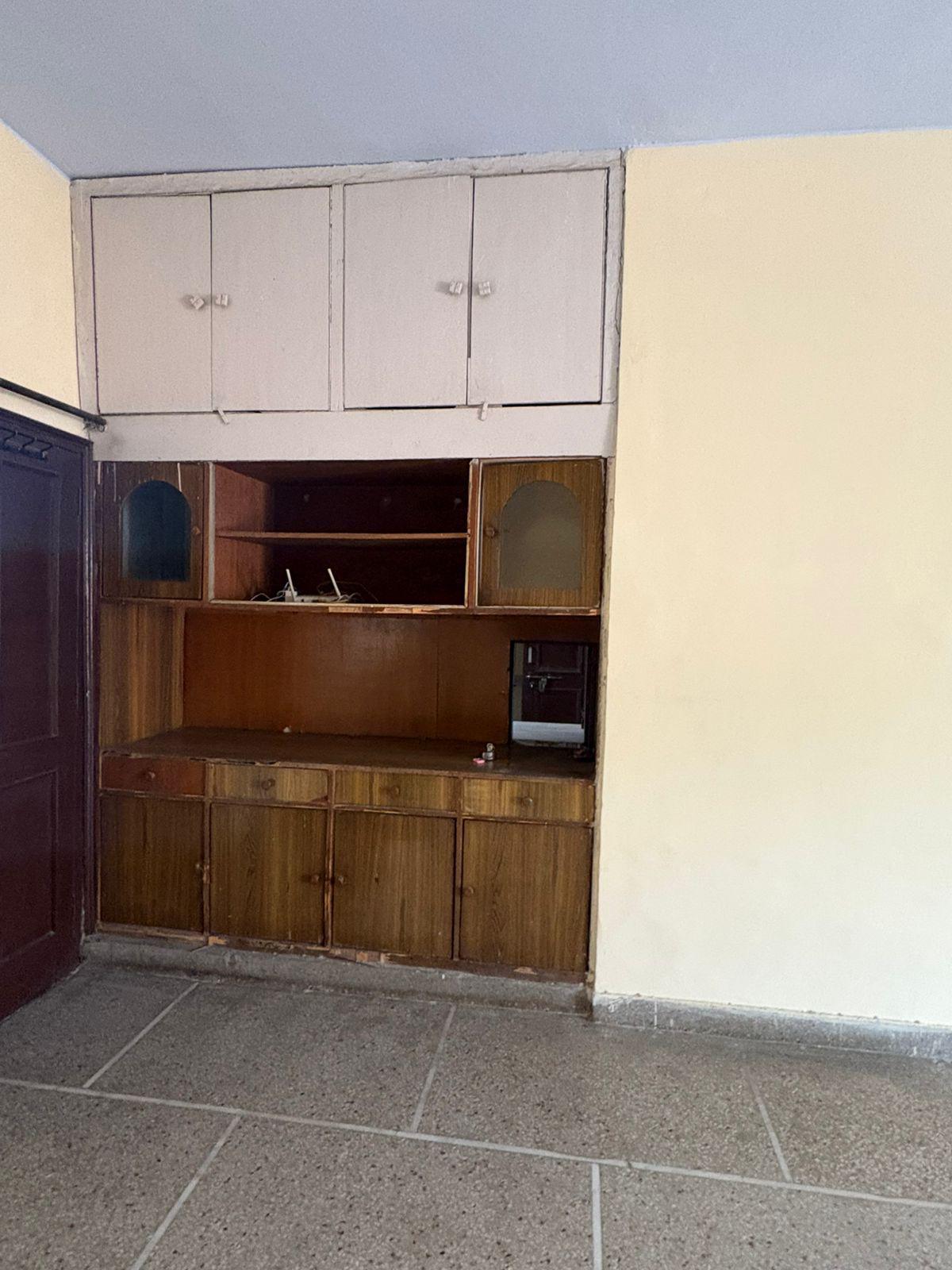 1BHK Unfurnished House