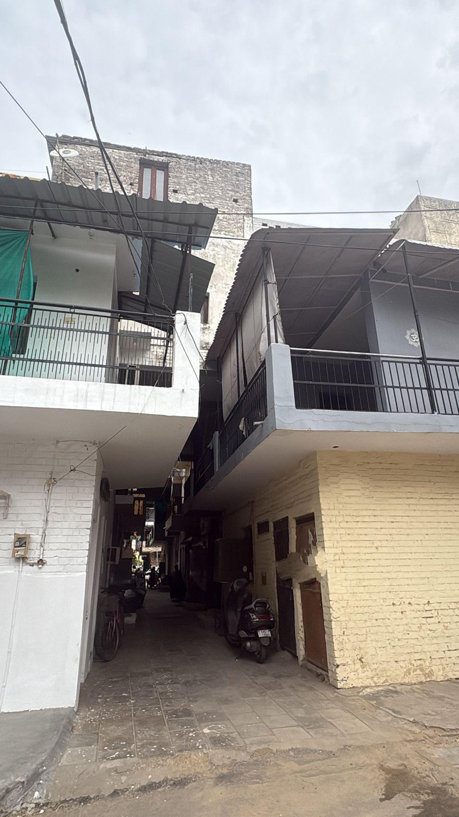 2 Room with Kitchen Unfurnished House