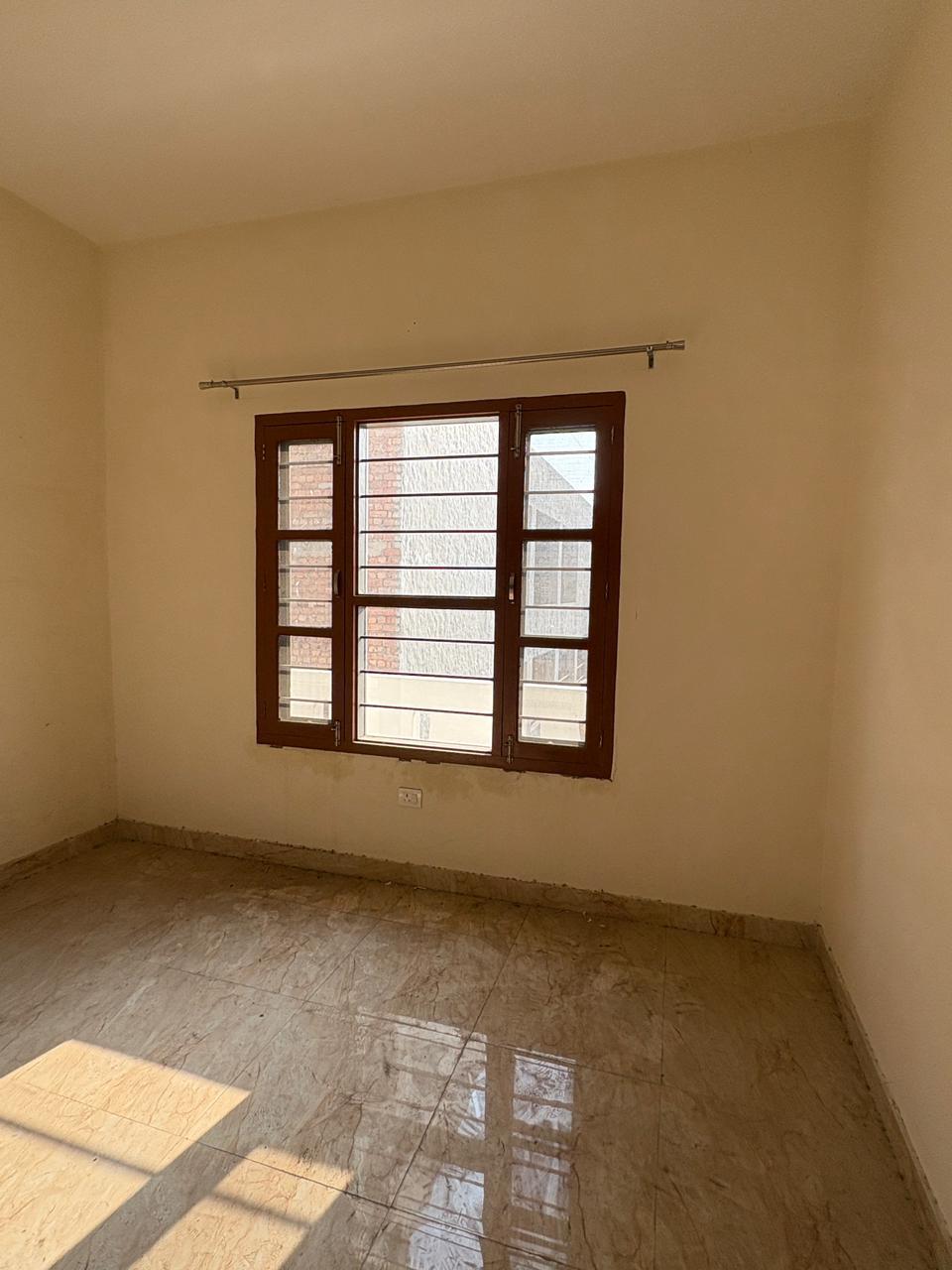 2 Room with Kitchen Unfurnished House