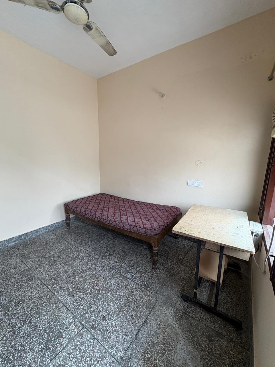 Room for rent