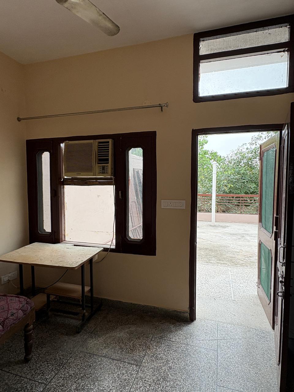Room for rent
