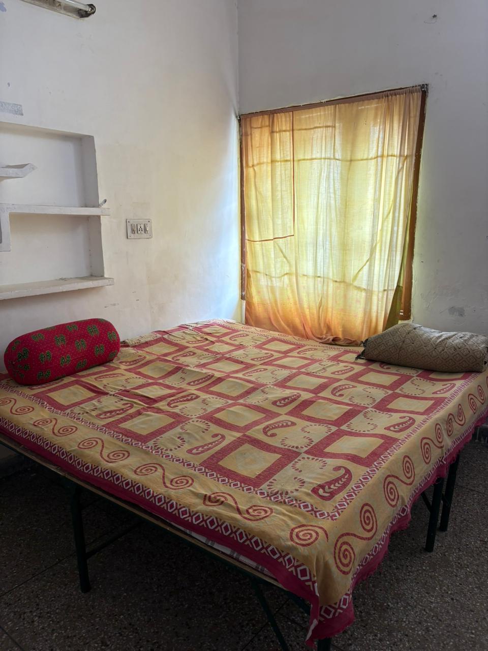 1 Room with Kitchen Semi Furnished House