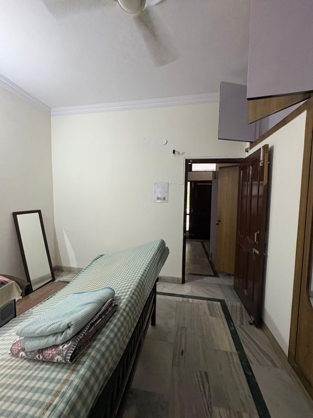 Room for rent