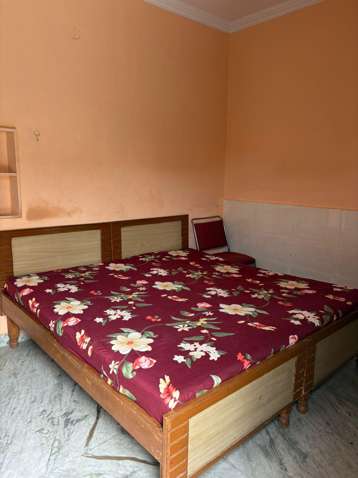 1 Room with Kitchen Fully Furnished House